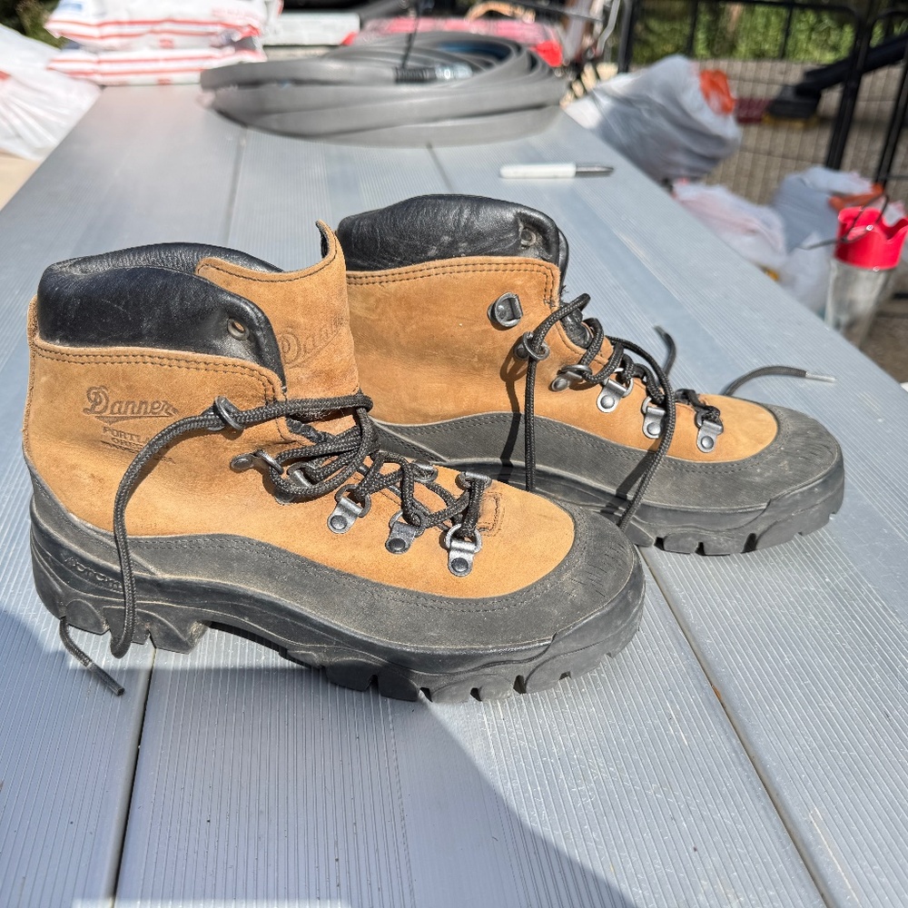 Danner Combat Hiker backpacking boots men 7.5